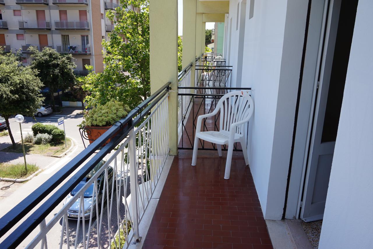 Hotel Ines Cesenatico Exterior foto